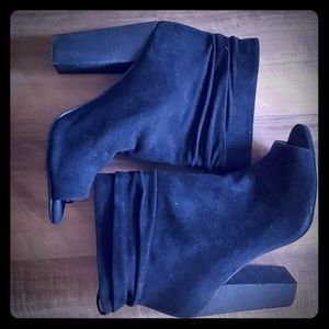 Black Peeptoe Booties (Sz 9.5)